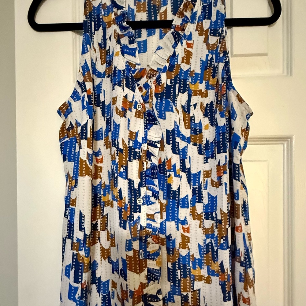 CAbi Jigsaw sleeveless ruffle top NEW with out tags
